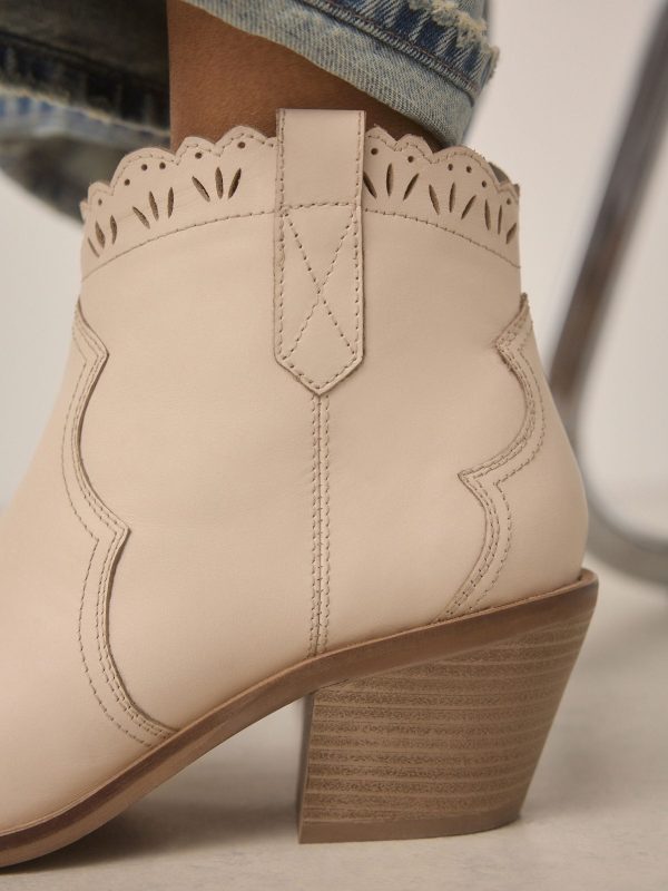 BamCrea48322 Neutral Leather Scallop Edge Boho Cowboy Boots - Image 5